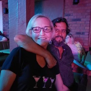 Meet your Posher, Rena